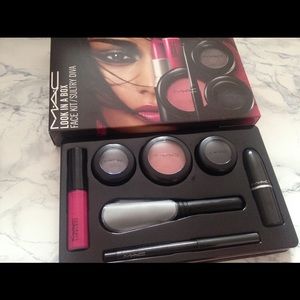 Mac look in a box
